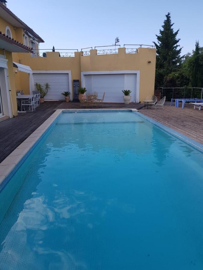 La Croisee Des Chemins Bed & Breakfast Calvisson