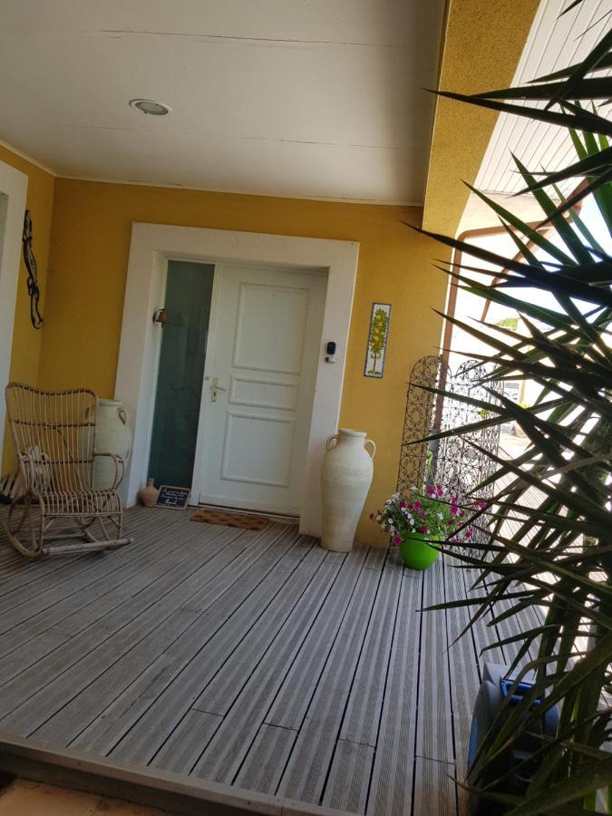 Bed & Breakfast La Croisee Des Chemins Calvisson